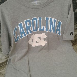 North Carolina men's medium tee shirt